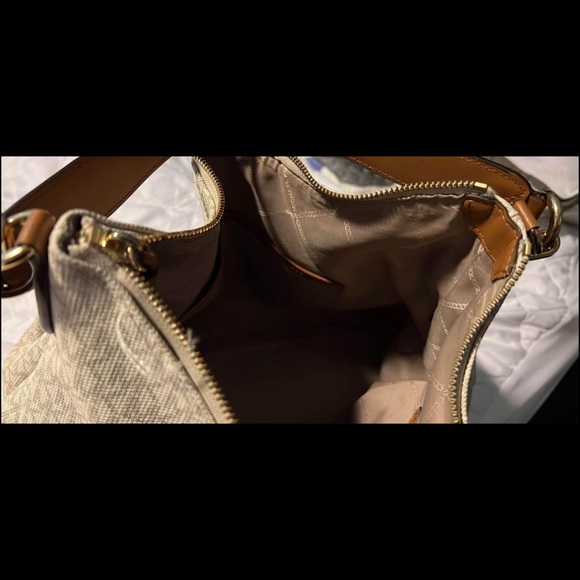 Michael Kors large bag - Picture 5 of 5